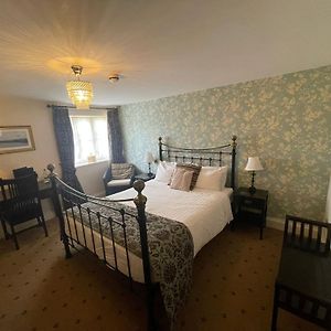 The Bubble Inn Hotel